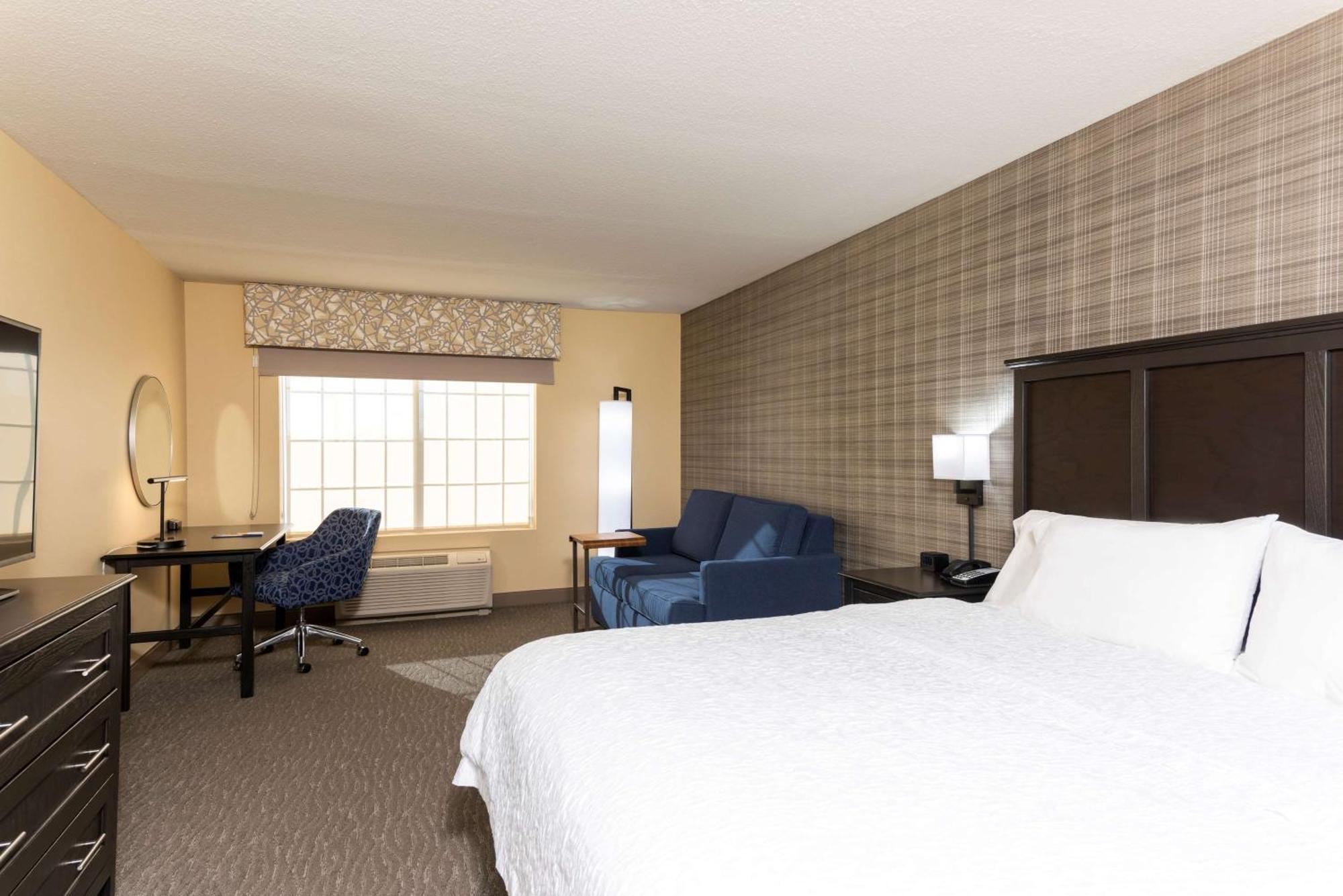 Hampton Inn Holland Eksteriør bilde