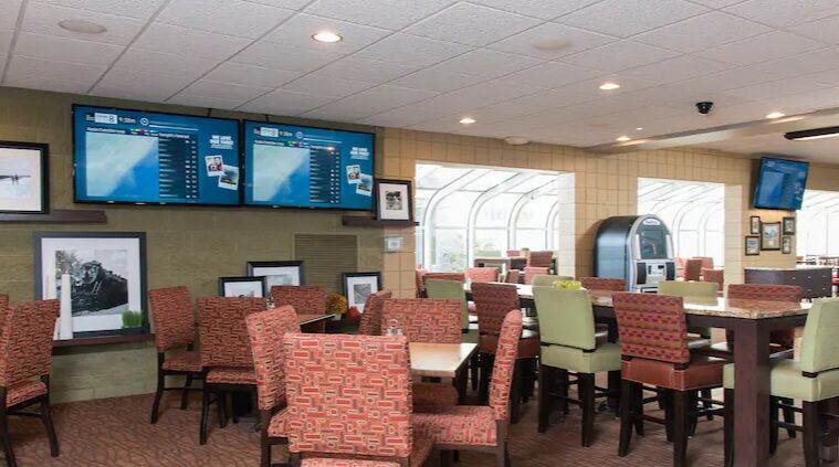 Hampton Inn Holland Eksteriør bilde